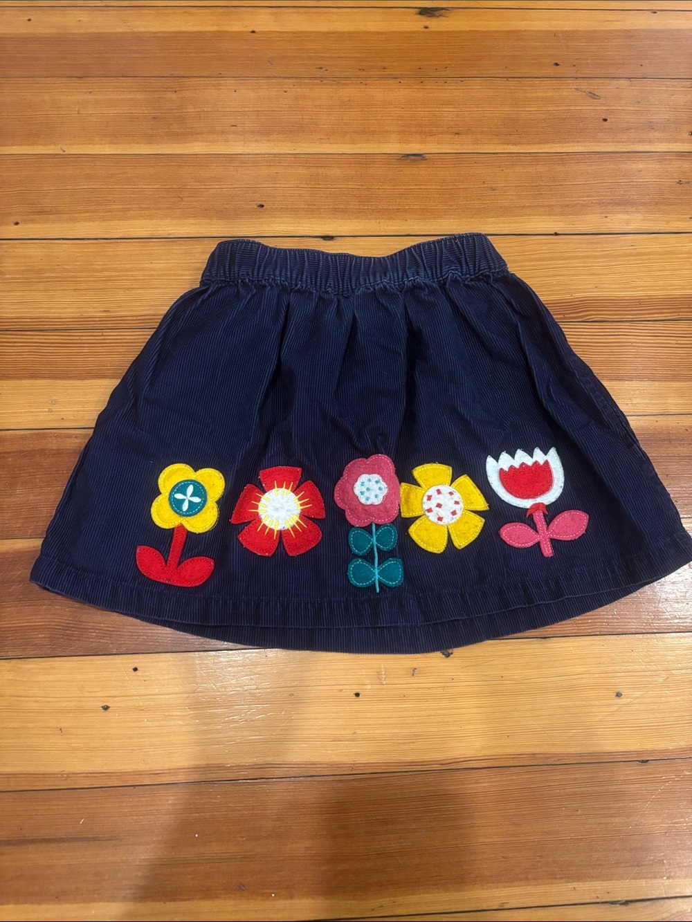 Hanna Andersson Navy Corduroy Skirt with Colorful Flower Appliqués - Size 5/6